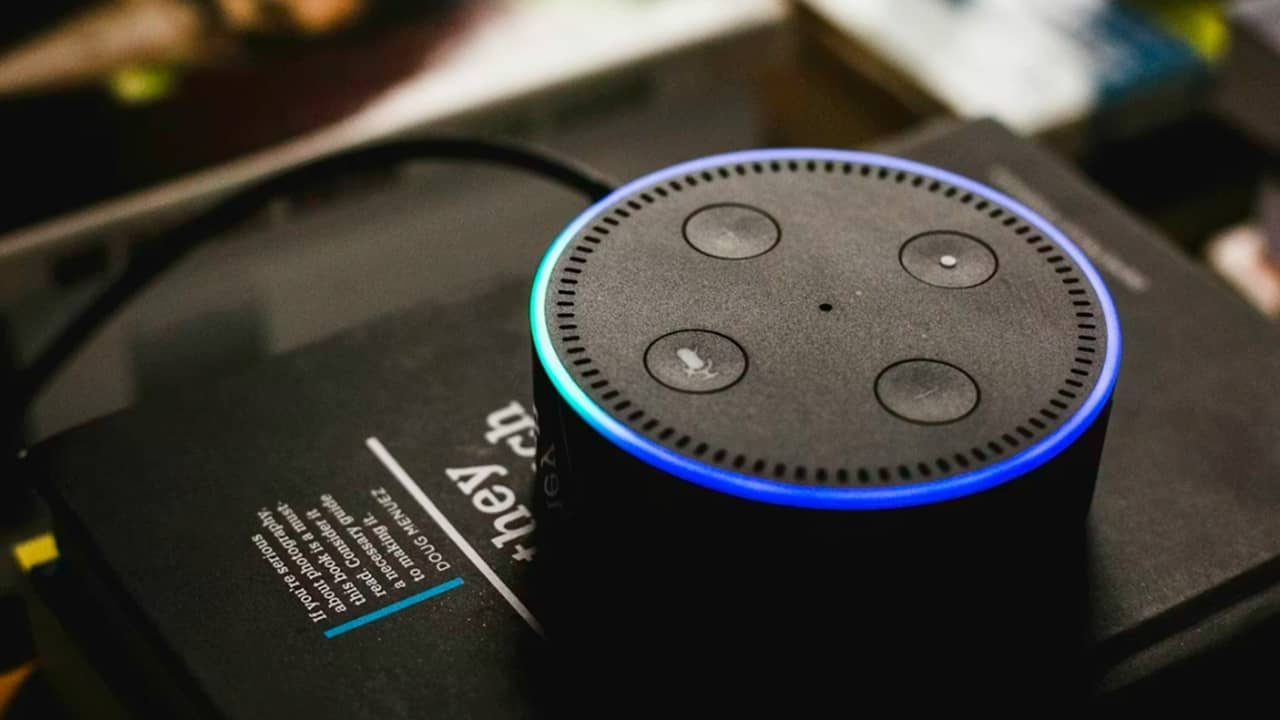 Amazon Echo dot.