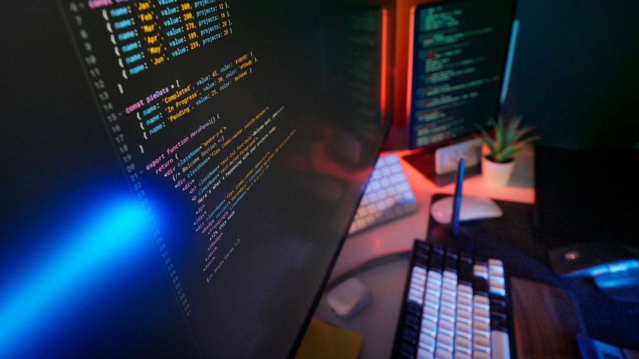 Fast And Resource Efficient Linux Distros For Virtual Machinesis Feature Image
