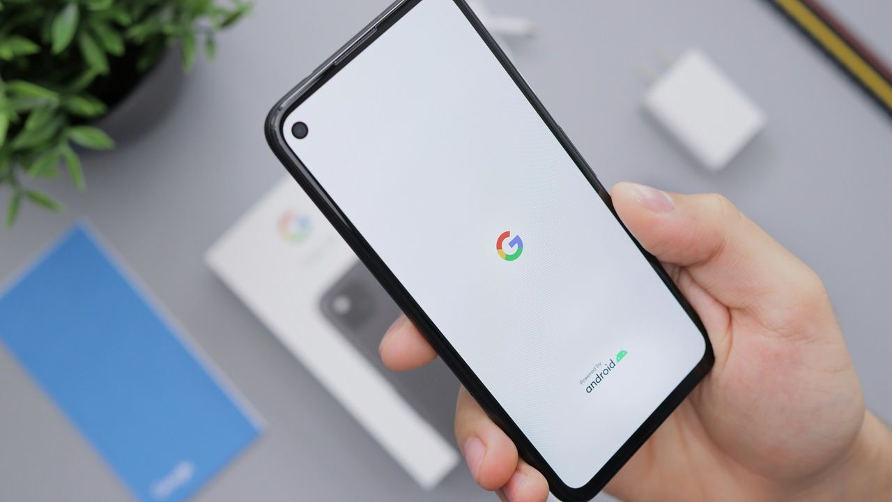 Featured Image: M3 Expressive Image for Chrome on Android.
